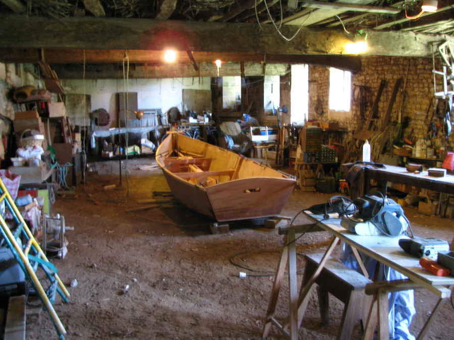 Takka dans l'atelier de Chadignac