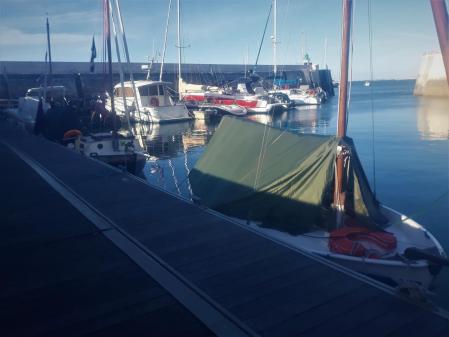 The three boats waking up in la flotte